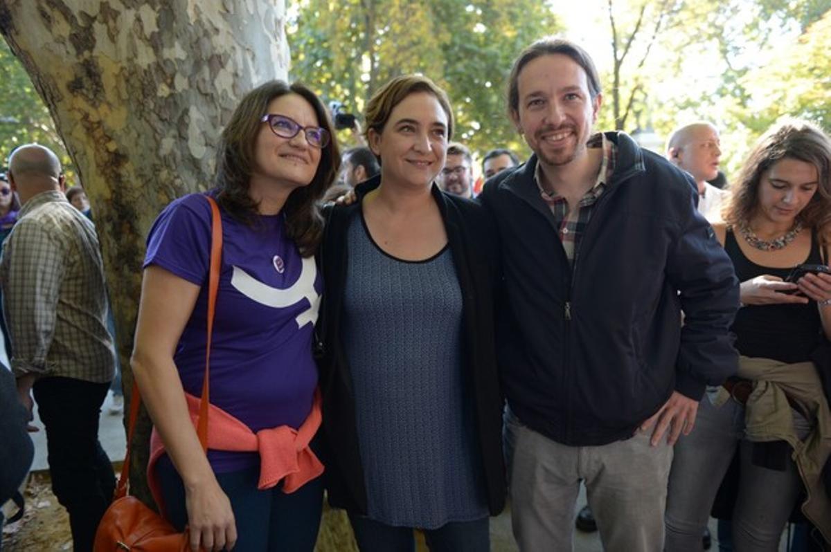 Mònica Oltra, Ada Colau y Pablo Iglesias, en la marcha de Madrid contra la violencia machista.