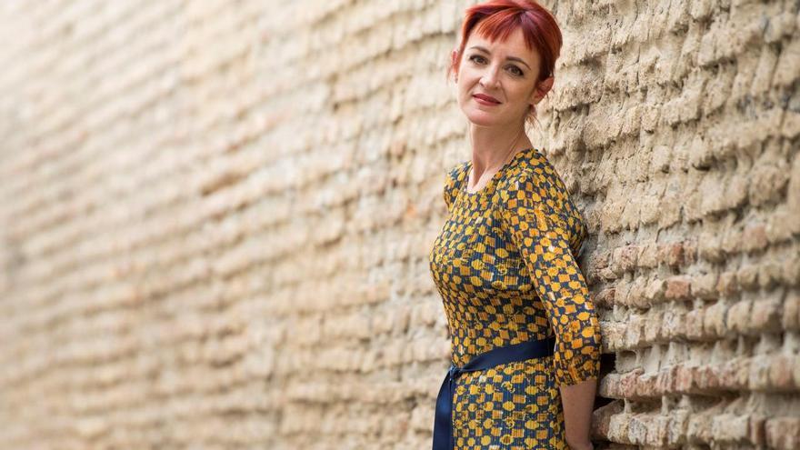 Con la boca 'prestá' | Artículo de Silvia Cruz Lapeña - Vimarsana News