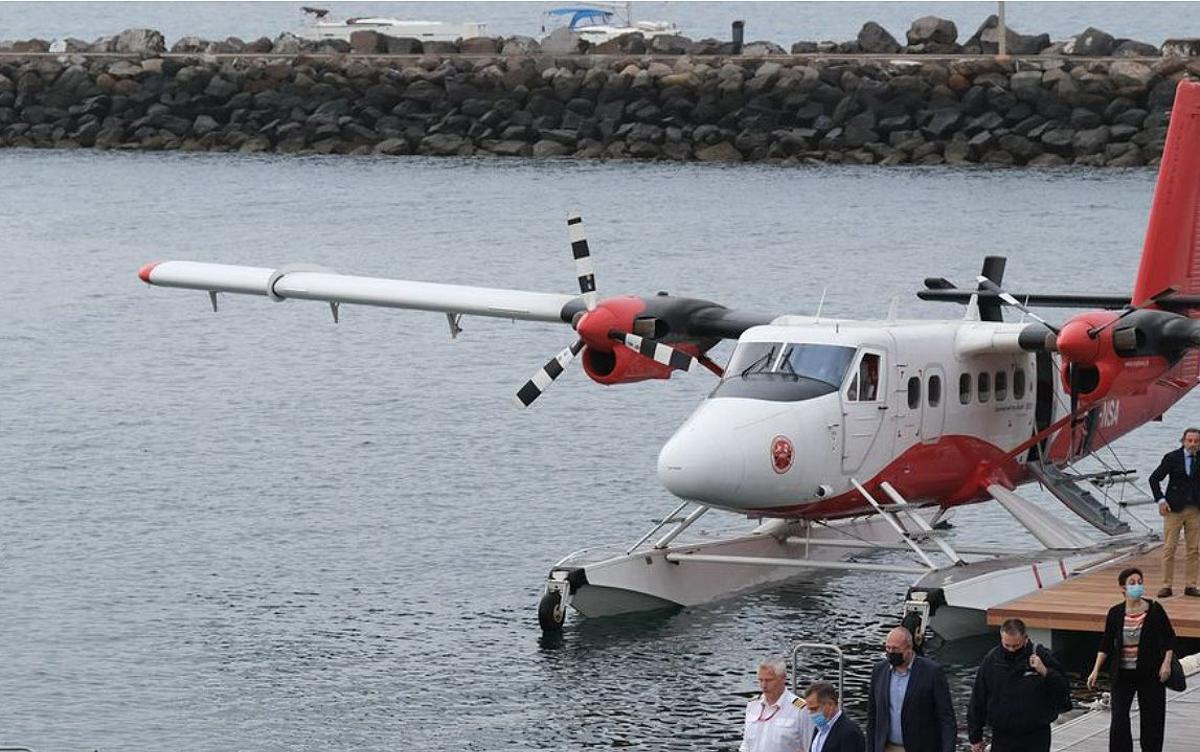 Grillo Para construir Temporada Primer vuelo de prueba del hidroavión de Surcar Airlines entre Santa Cruz  de Tenerife y Las