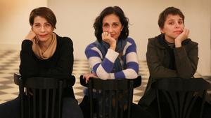 De izquierda a derecha, Emma Vilarasau, Sílvia Munt y Nausicaa Bonnín.