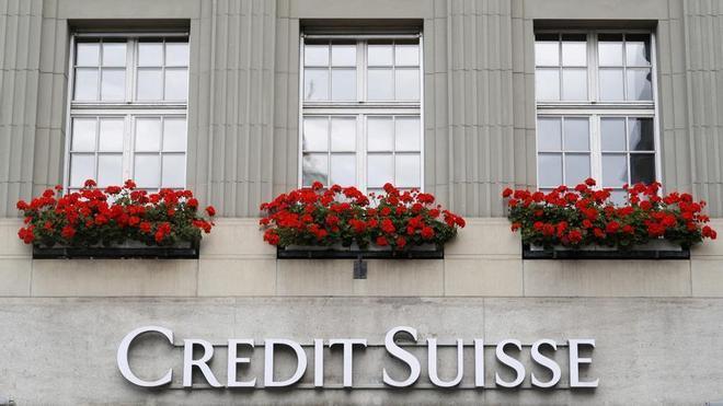 ¿Por qué se ha hundido en bolsa Credit Suisse y qué puede pasar con el banco?