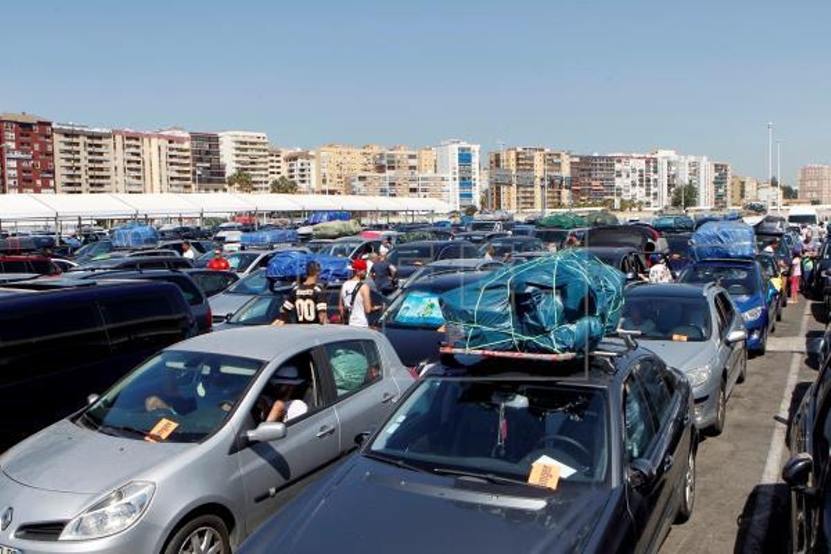 Operación Paso del Estrecho en Algeciras, en junio de 2018. Operación Paso del Estrecho en Algeciras, en junio de 2018.