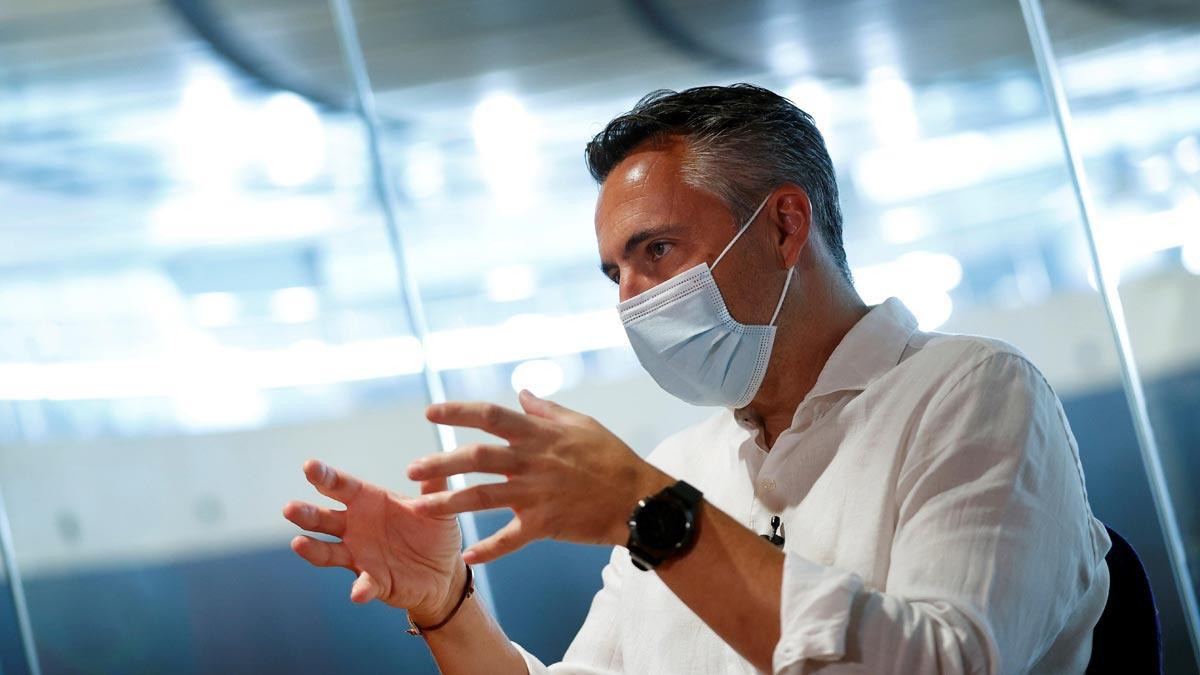 El jefe del 112 en Madrid, Carlos Novillo, asegura: Con el coronavirus vivimos lo más parecido a una guerra.