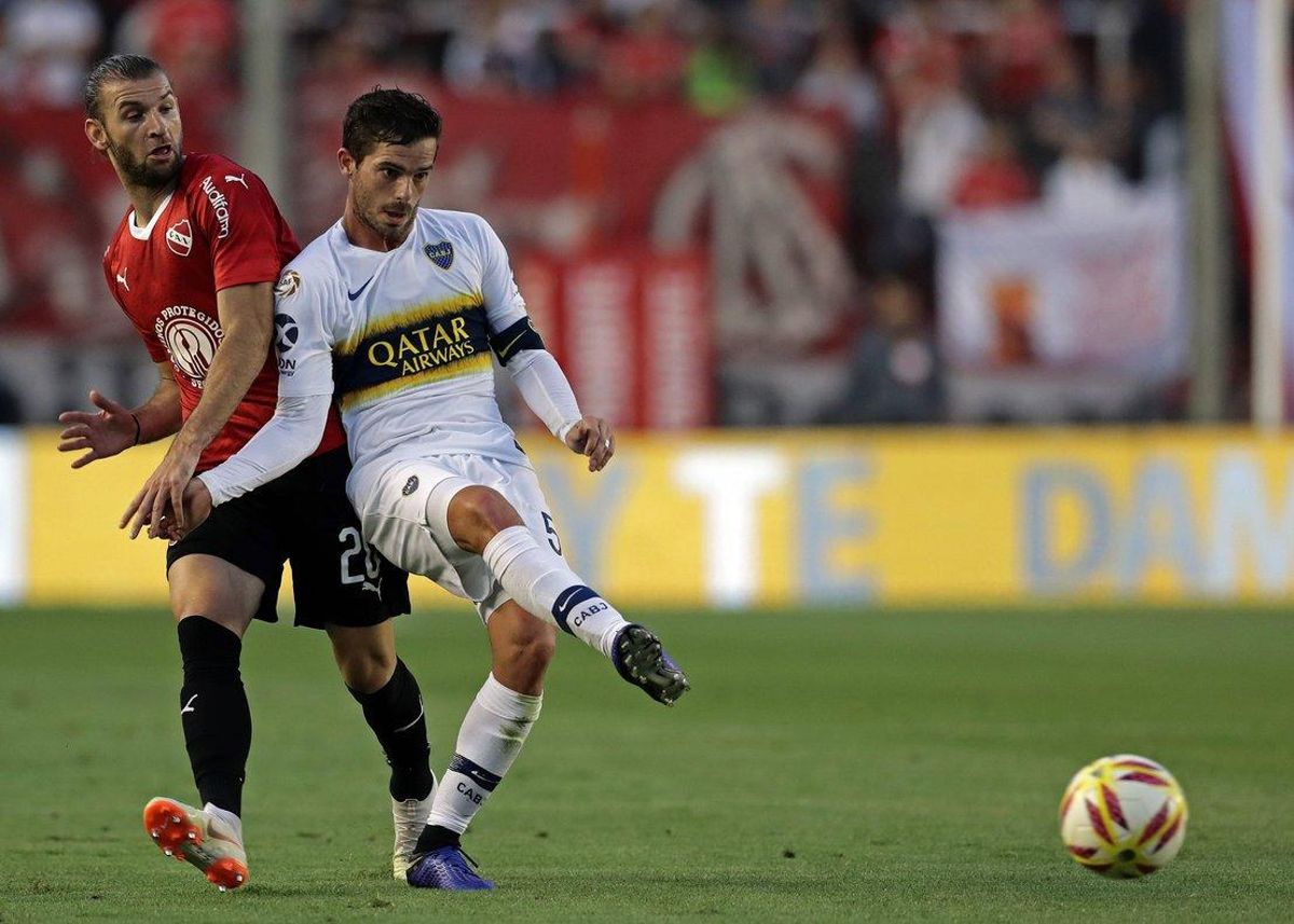 River-Boca: els seguidors 'madrilenys' ja esperen els seus equips amb els braços oberts River-Boca: els seguidors 'madrilenys' ja esperen els seus equips amb els braços oberts