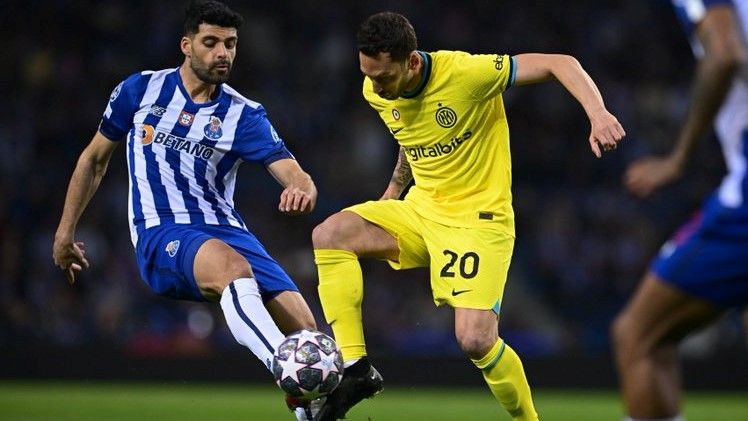 El Inter sobrevive en Oporto (0-0) y alcanza los cuartos 12 años después