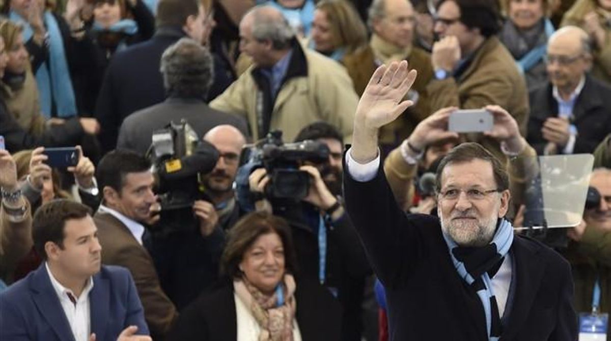 El presidente del Gobierno y candidato a la reelección, Mariano Rajoy, este domingo en un mitin en Las Rozas (Madrid) El presidente del Gobierno y candidato a la reelección, Mariano Rajoy, este domingo en un mitin en Las Rozas (Madrid)