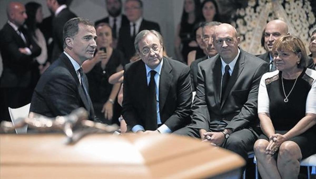 La capilla ardiente de Alfredo Di Stéfano cierra sus puertas tras el