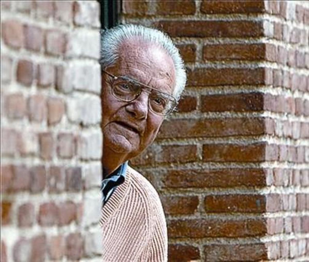Shlomo Venezia, a finals de maig, a Madrid. Shlomo Venezia, a finals de maig, a Madrid.