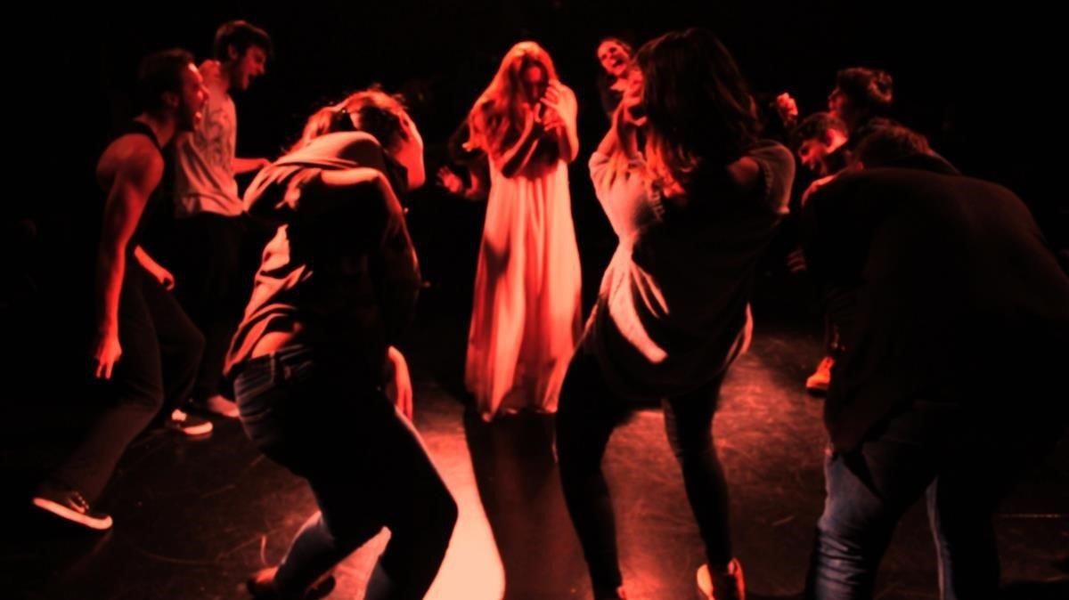 ’Carrie’, estupenda función para sensibilizar sobre el ’bullying’. ’Carrie’, estupenda función para sensibilizar sobre el ’bullying’.