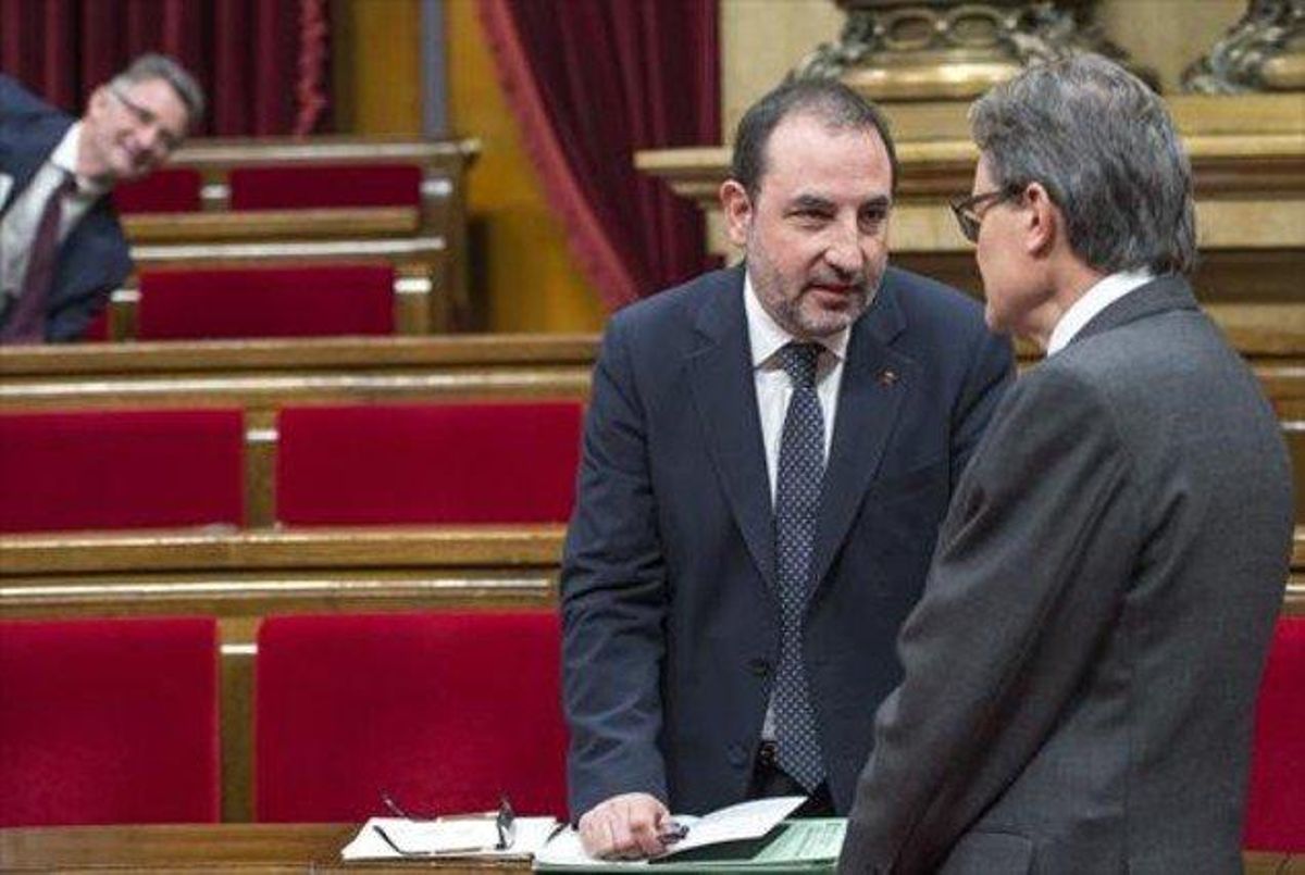 Espadaler y Mas, el pasado mes de febrero, en el Parlament. Espadaler y Mas, el pasado mes de febrero, en el Parlament.