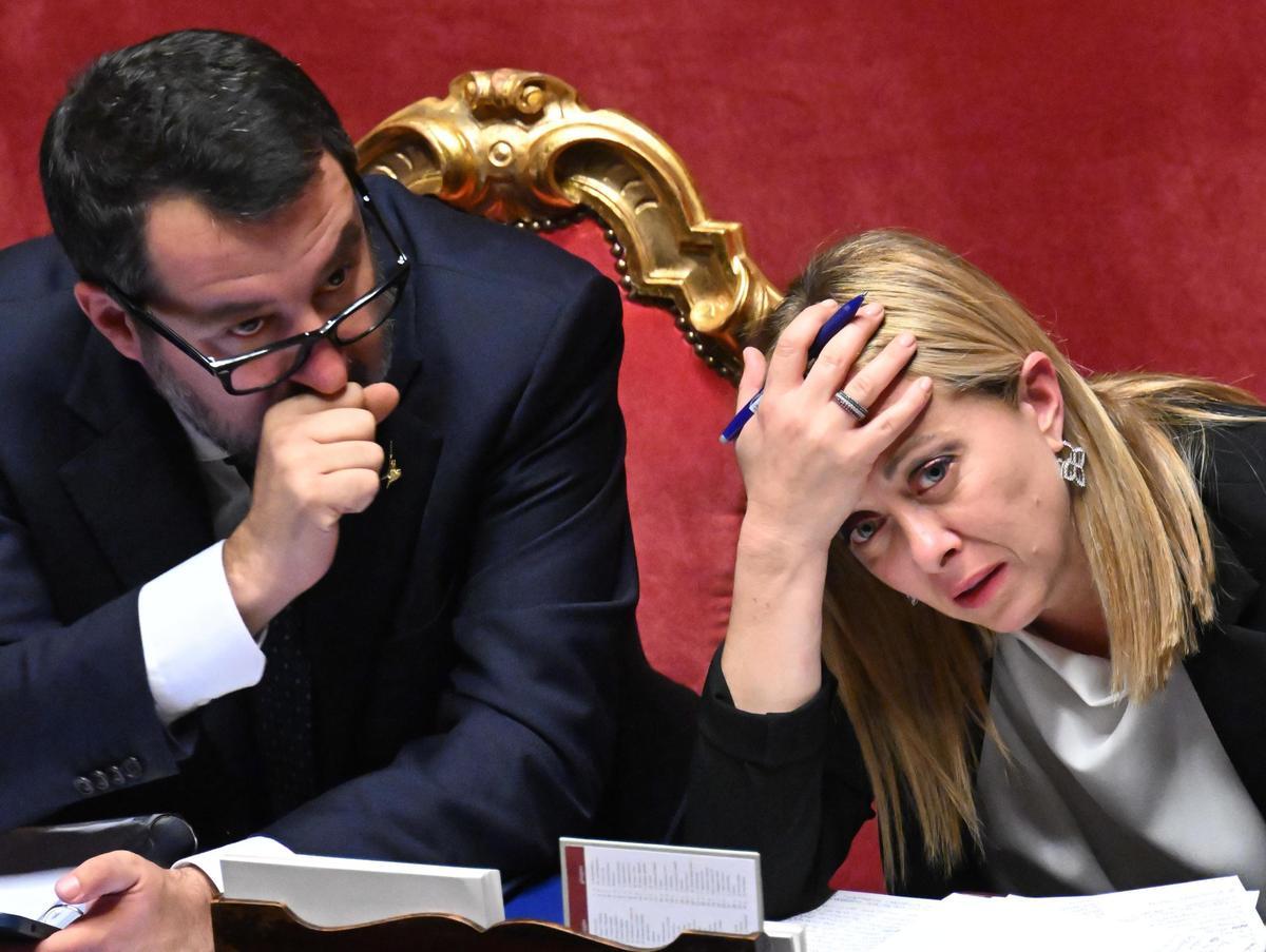 Matteo Salvini y Giorgia Meloni, durante el debate para ratificar al Gobierno en el Senado, este miércoles.