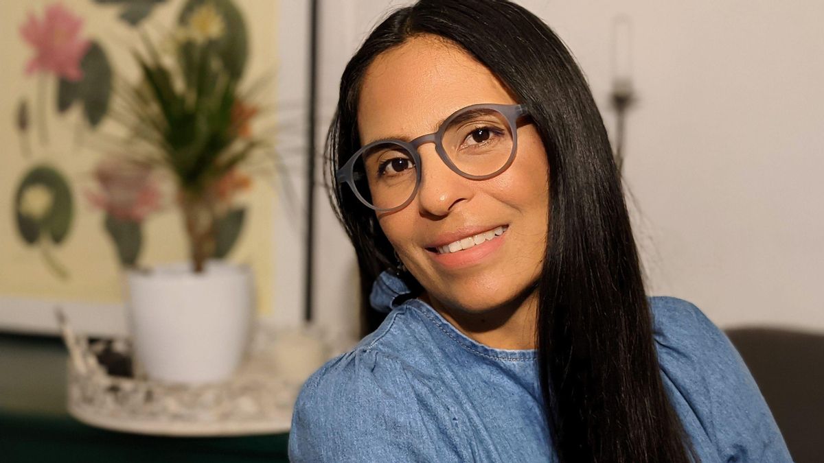 Claudia Romero. Biòloga de Guatemala, estudia la contaminació de l’aigua dels llacs. Fa una conferència a Casa Amèrica el dimarts 13 Claudia Romero. Biòloga de Guatemala, estudia la contaminació de l’aigua dels llacs. Fa una conferència a Casa Amèrica el dimarts 13
