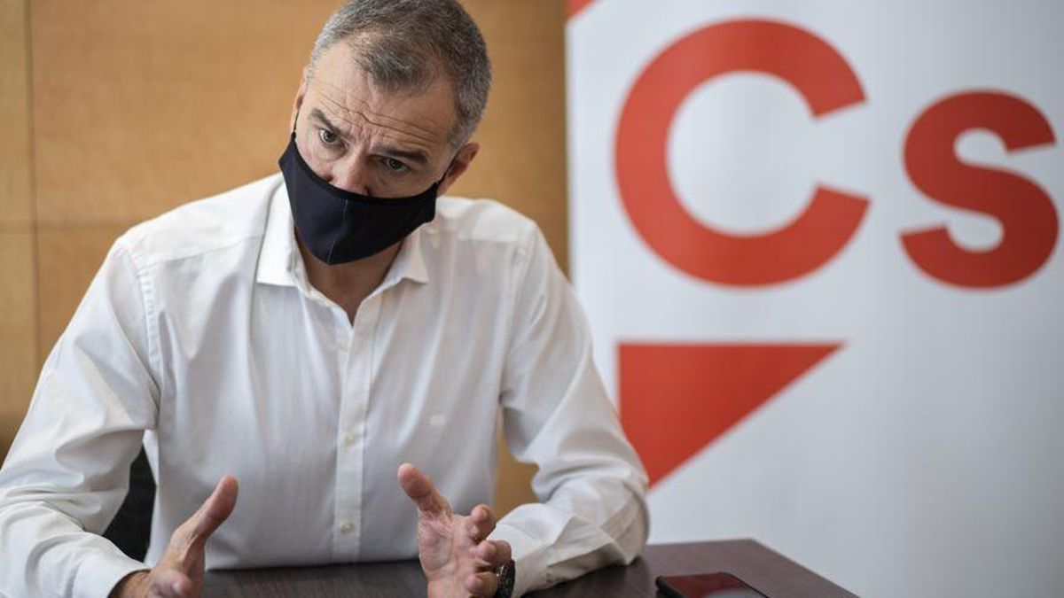 Toni Cantó, un camaleón de la política que asegura que vuelve al teatro Toni Cantó, un camaleón de la política que asegura que vuelve al teatro