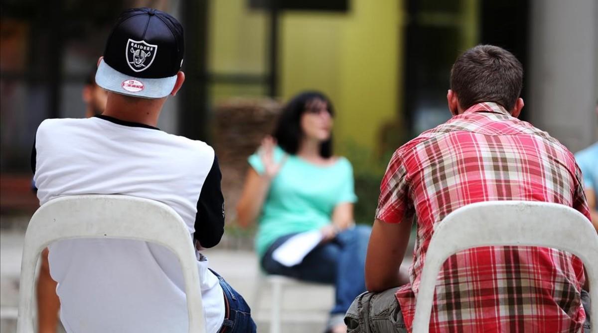 Jóvenes en un centro donde se tratan los comportamientos violentos. Jóvenes en un centro donde se tratan los comportamientos violentos.