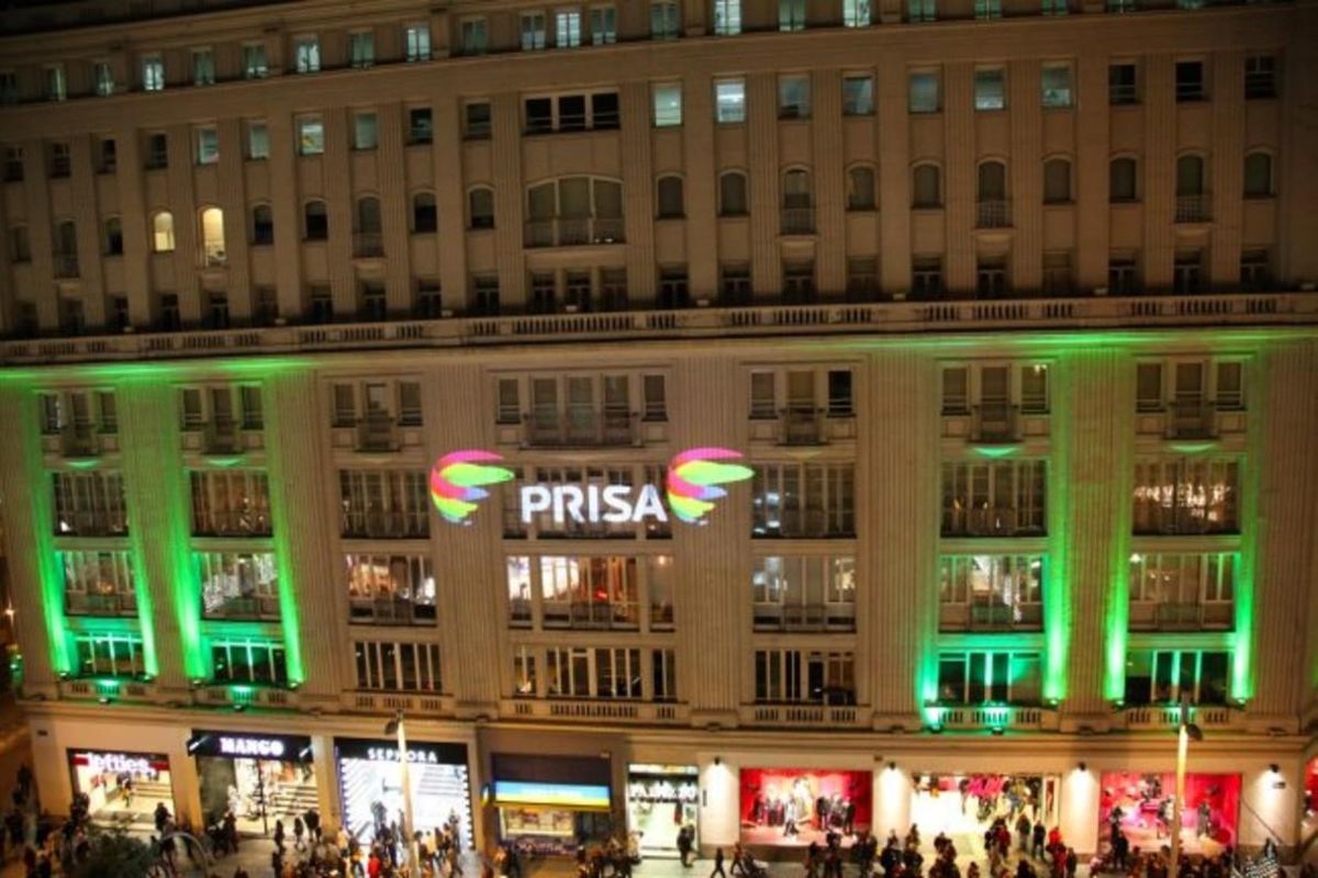 Logotipo de Prisa en una de sus sedes. Logotipo de Prisa en una de sus sedes.