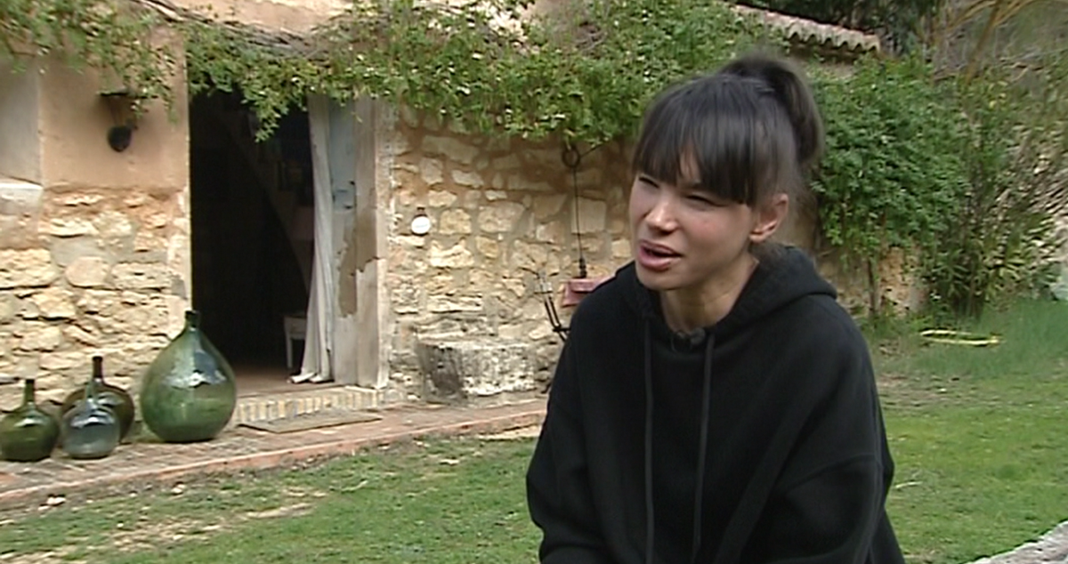 Beatriz Montañez en su casa Beatriz Montañez en su casa