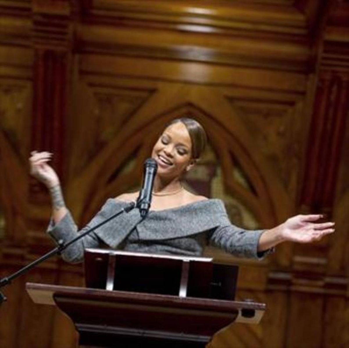 Una foto de archivo de Rihanna. Una foto de archivo de Rihanna.