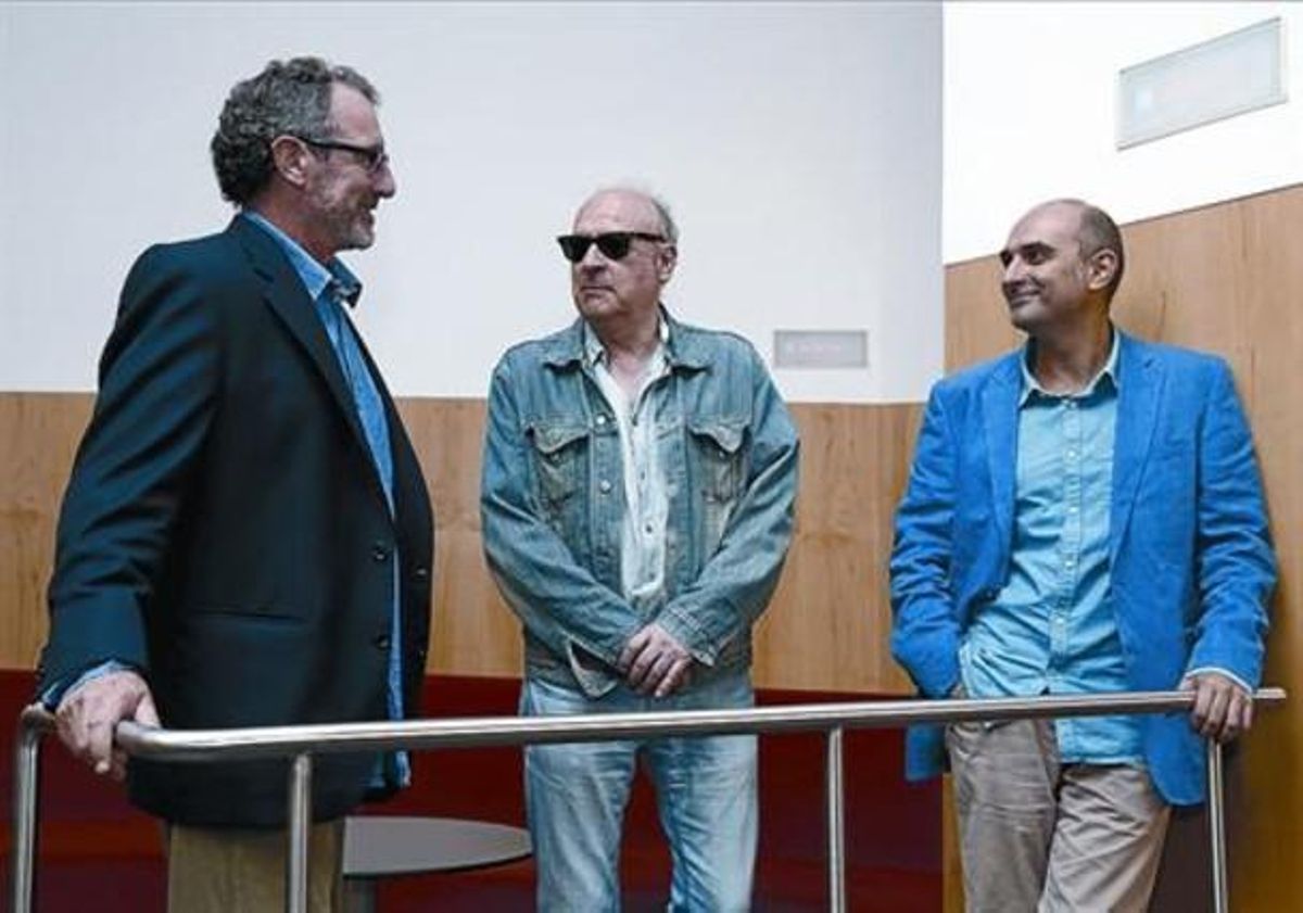 Quimi Portet, Jaume Sisa y Joan Miquel Oliver, ayer en L’Atlàntida de Vic. Quimi Portet, Jaume Sisa y Joan Miquel Oliver, ayer en L’Atlàntida de Vic.