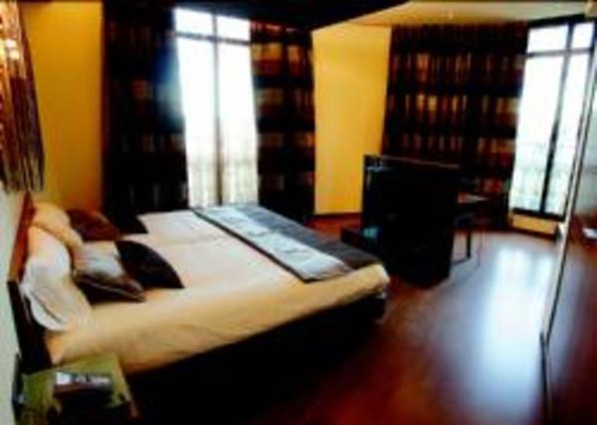 Una de las reformadas habitaciones del Hotel Wilson de la avenida de la Diagonal, ayer. Una de las reformadas habitaciones del Hotel Wilson de la avenida de la Diagonal, ayer.