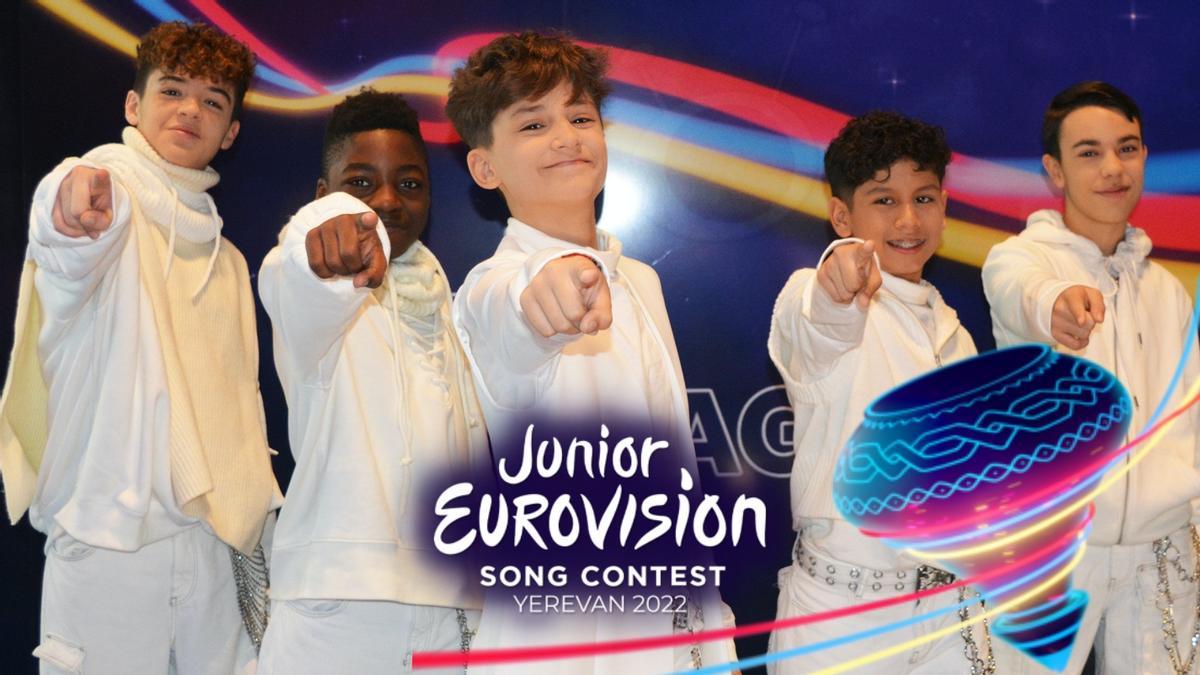 Carlos Higes y su cuerpo de baile en Eurovisión Junior 2022. Carlos Higes y su cuerpo de baile en Eurovisión Junior 2022.