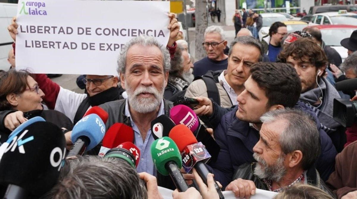 Willy Toledo a su llegada a los juzgados. Willy Toledo a su llegada a los juzgados.
