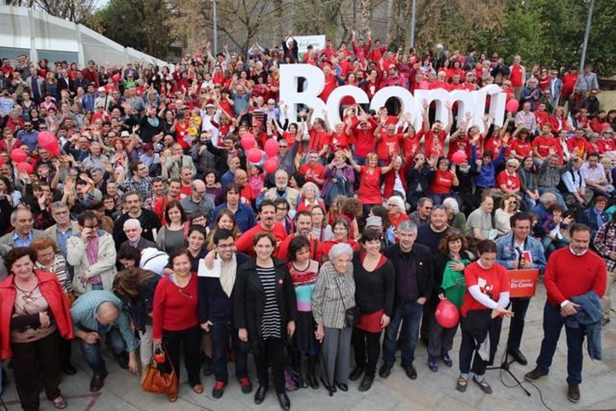 Foto de un acto de campaña en Nou Barris de Barcelona en Comú. Foto de un acto de campaña en Nou Barris de Barcelona en Comú.