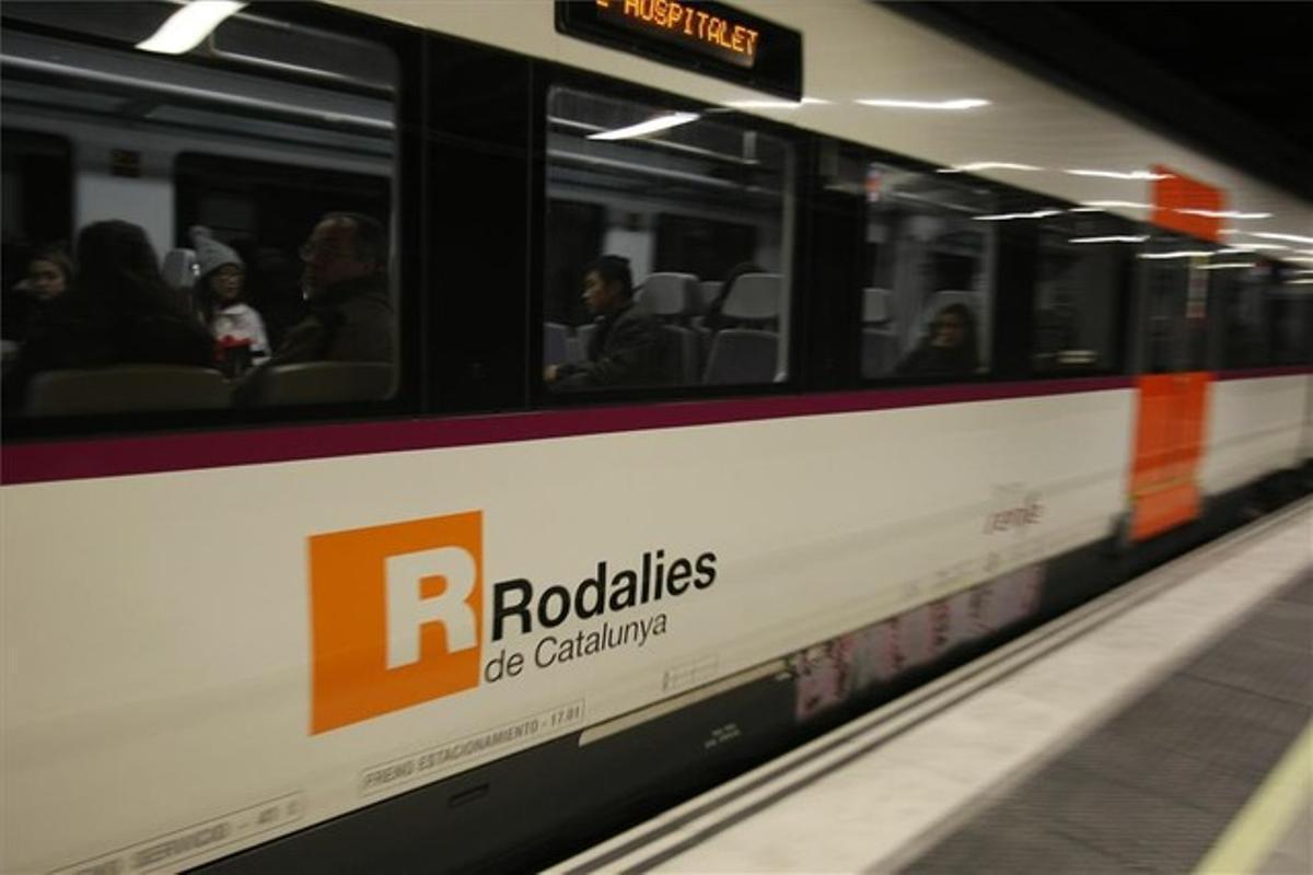 Un convoy de la línea R4 de Rodalies.
