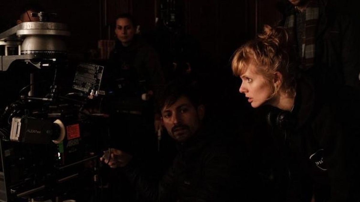 La directora Rose Glass, en el rodaje de ’Saint Maud’. La directora Rose Glass, en el rodaje de ’Saint Maud’.
