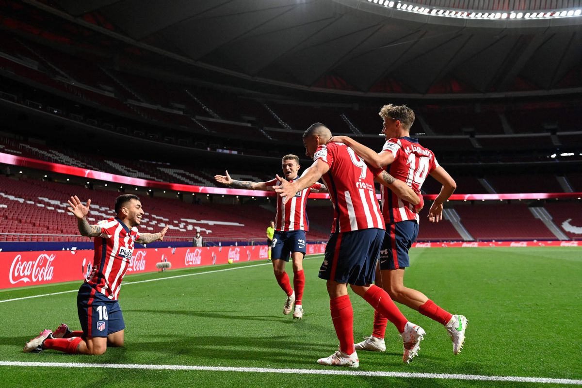 Los jugadores del Atlético celebran uno de los goles ante la Real Sociedad. Los jugadores del Atlético celebran uno de los goles ante la Real Sociedad.