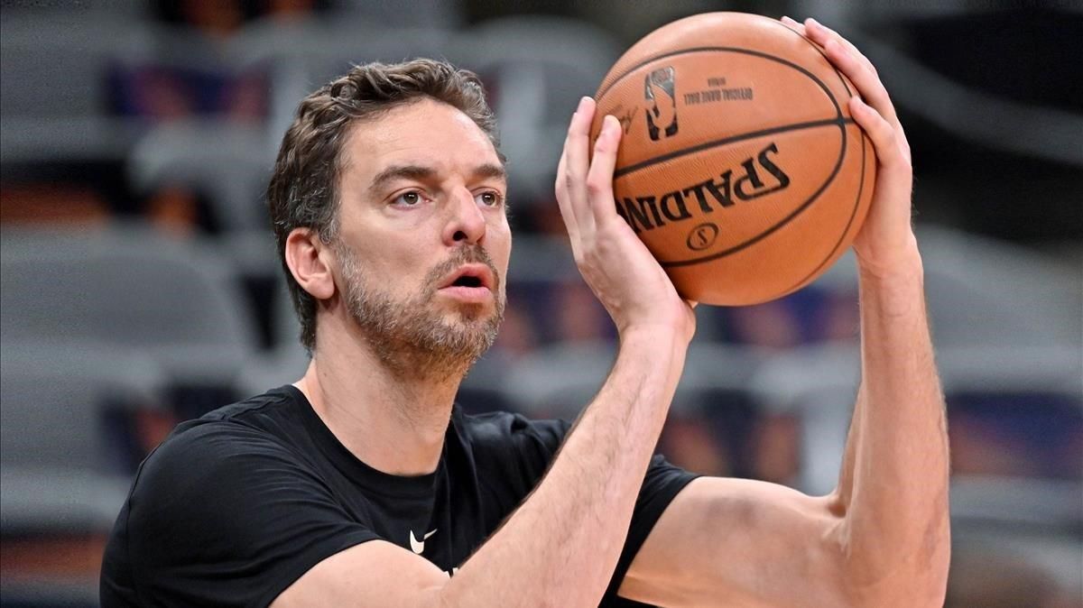 Pau Gasol calienta antes de un partido, en marzo pasado. Pau Gasol calienta antes de un partido, en marzo pasado.