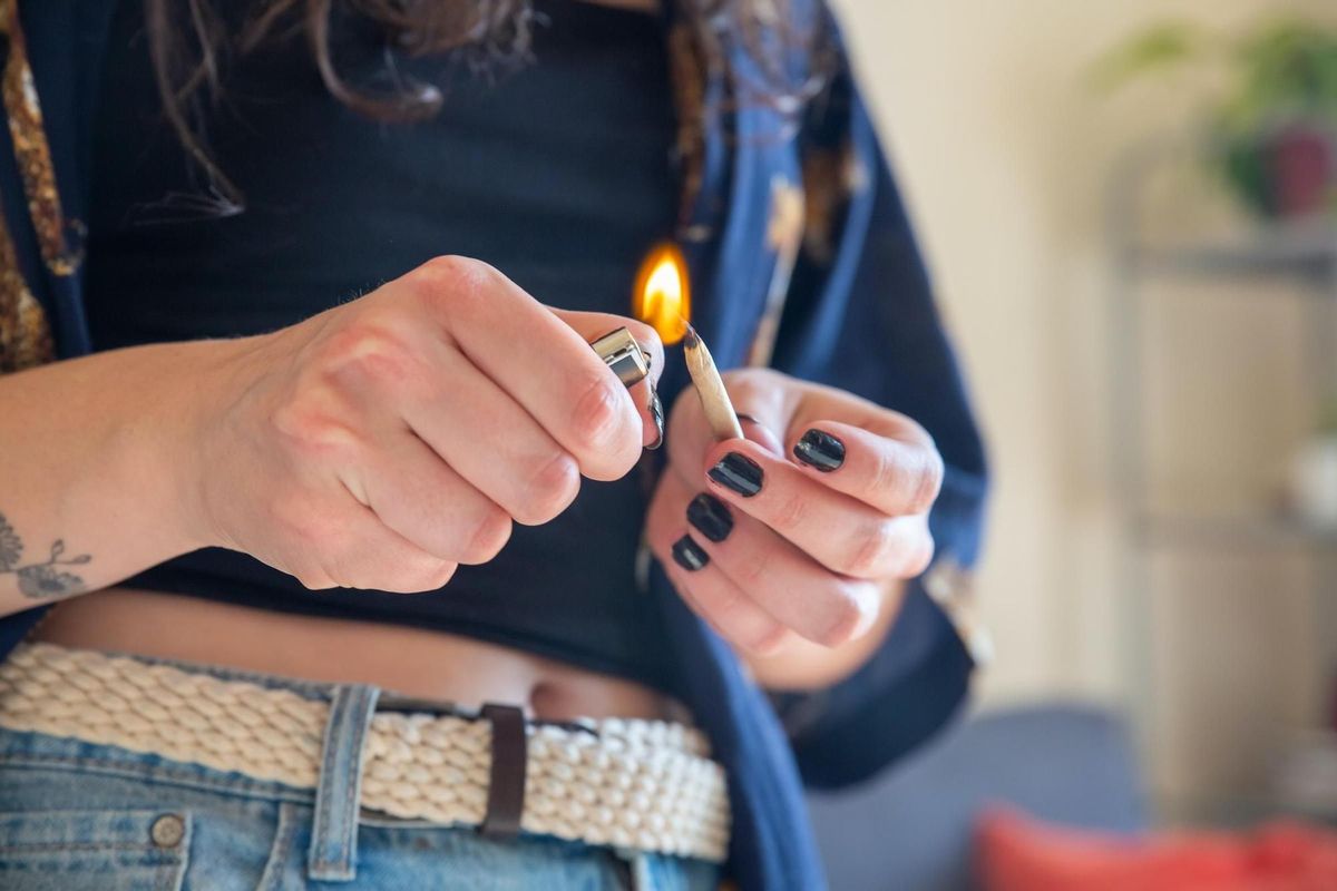 Mi hijo fuma porros, ¿qué hago? Mi hijo fuma porros, ¿qué hago?