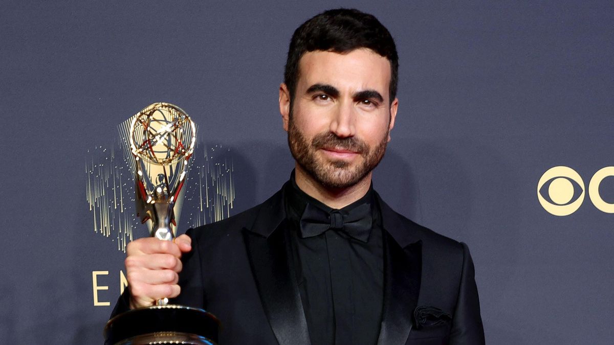 Brett Goldstein, l’actor de ‘Ted Lasso’ que va haver de confirmar que és de carn i ossos Brett Goldstein, l’actor de ‘Ted Lasso’ que va haver de confirmar que és de carn i ossos