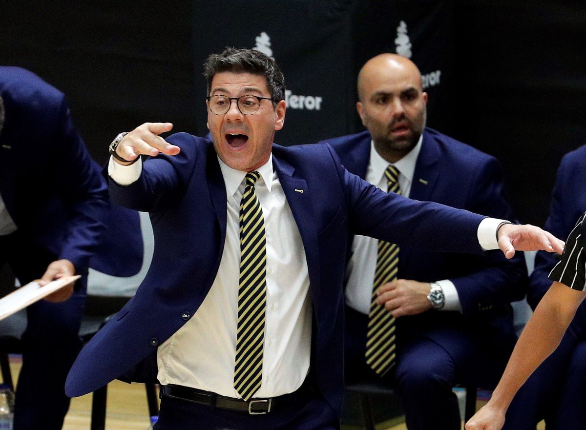 El técnico Fotis Katsikaris, en una imagen de la pasada temporada El técnico Fotis Katsikaris, en una imagen de la pasada temporada