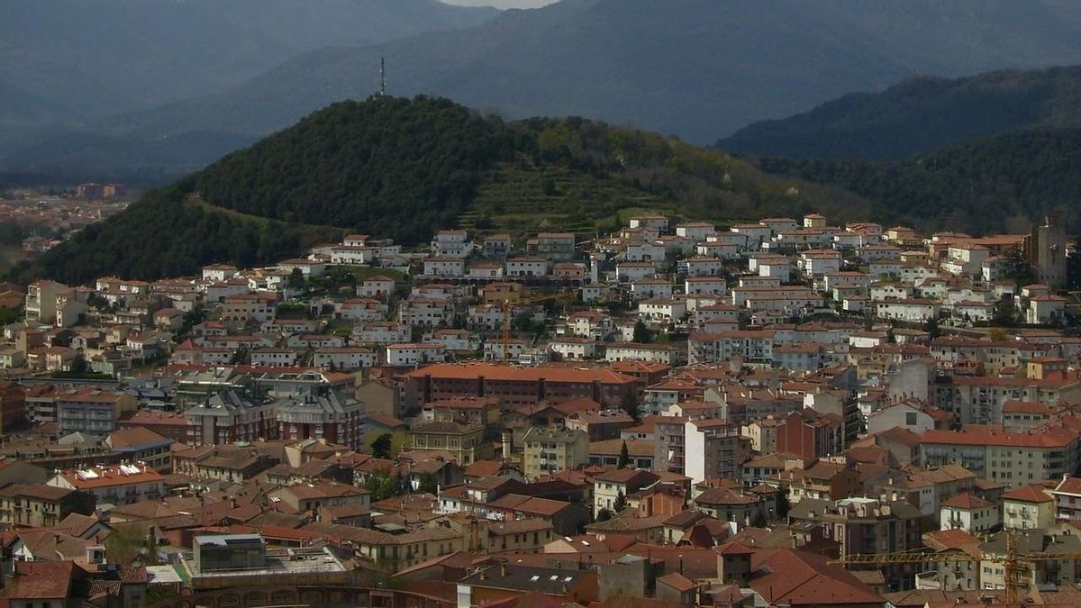 Vista de la localidad de Olot, en La Garrotxa (Girona). Vista de la localidad de Olot, en La Garrotxa (Girona).