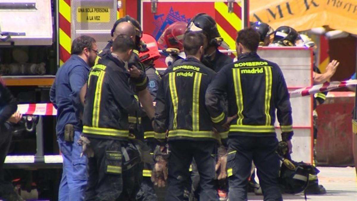 Localizan sin vida a uno de los dos obreros desaparecidos tras el derrumbe de una obra en Madrid