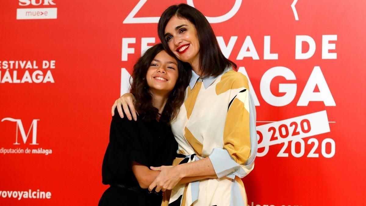 Ava Salazar y su madre, la actriz Paz Vega, en el festival de Málaga. Ava Salazar y su madre, la actriz Paz Vega, en el festival de Málaga.