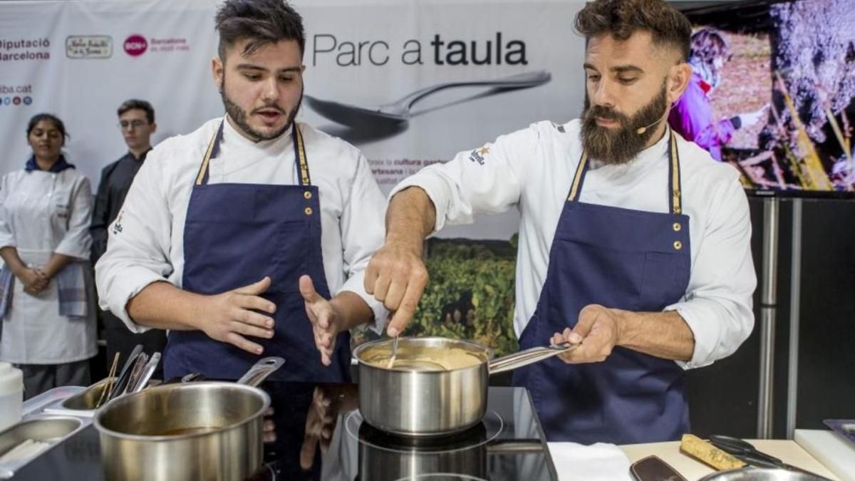 El popular chef Marc Ribas (derecha), en una edición anterior del certamen. El popular chef Marc Ribas (derecha), en una edición anterior del certamen.