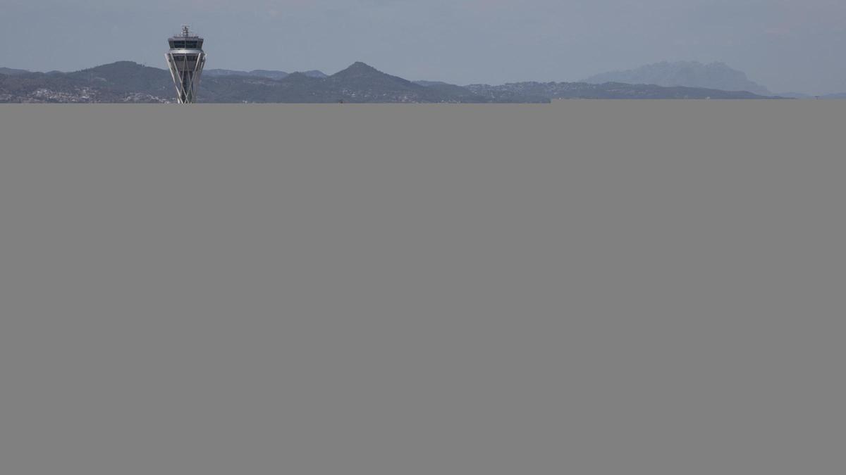 El Prat 09/06/2021 Sociedad. Proyecto de ampliación del aeropuerto del Prat. Visita a la zona que quedaría afectada por la ampliación de la tercera pista del aeropuerto en la zona de la Ricarda Foto de Ferran Nadeu El Prat 09/06/2021 Sociedad. Proyecto de ampliación del aeropuerto del Prat. Visita a la zona que quedaría afectada por la ampliación de la tercera pista del aeropuerto en la zona de la Ricarda Foto de Ferran Nadeu