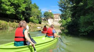 Experiències en família al ritme de l’aigua al sud-oest d’Occitània