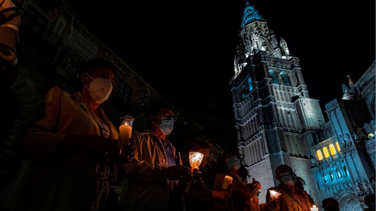 Rezo Ante La Catedral De Toledo Como Acto De Reparación Tras La ...