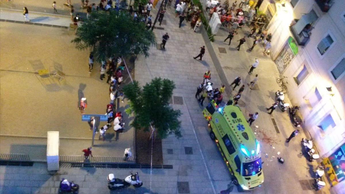 Muere un hombre apuñalado tras una pelea en el Raval de Barcelona