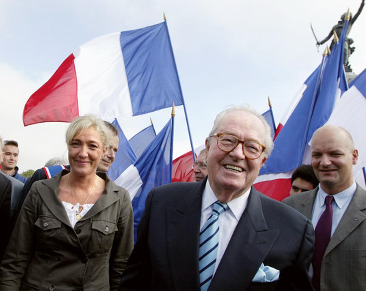 Jean-Marie Le Pen i la seva filla, Marine Le Pen, en un acte el 2006.