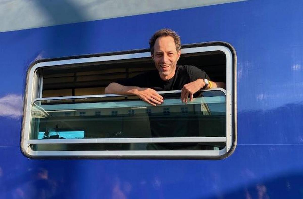 Jon Worth, l’home que va travessar 100 fronteres amb tren Jon Worth, l’home que va travessar 100 fronteres amb tren