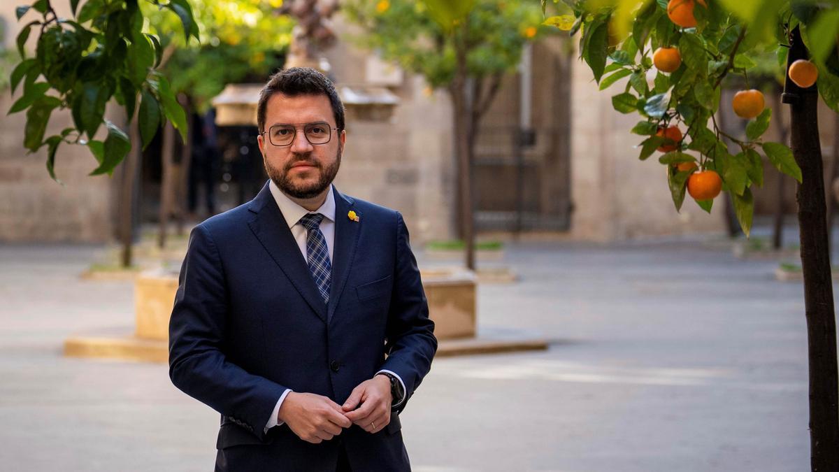 Aragonès apela al PSC a mantener su "papel relevante" en defensa del catalán