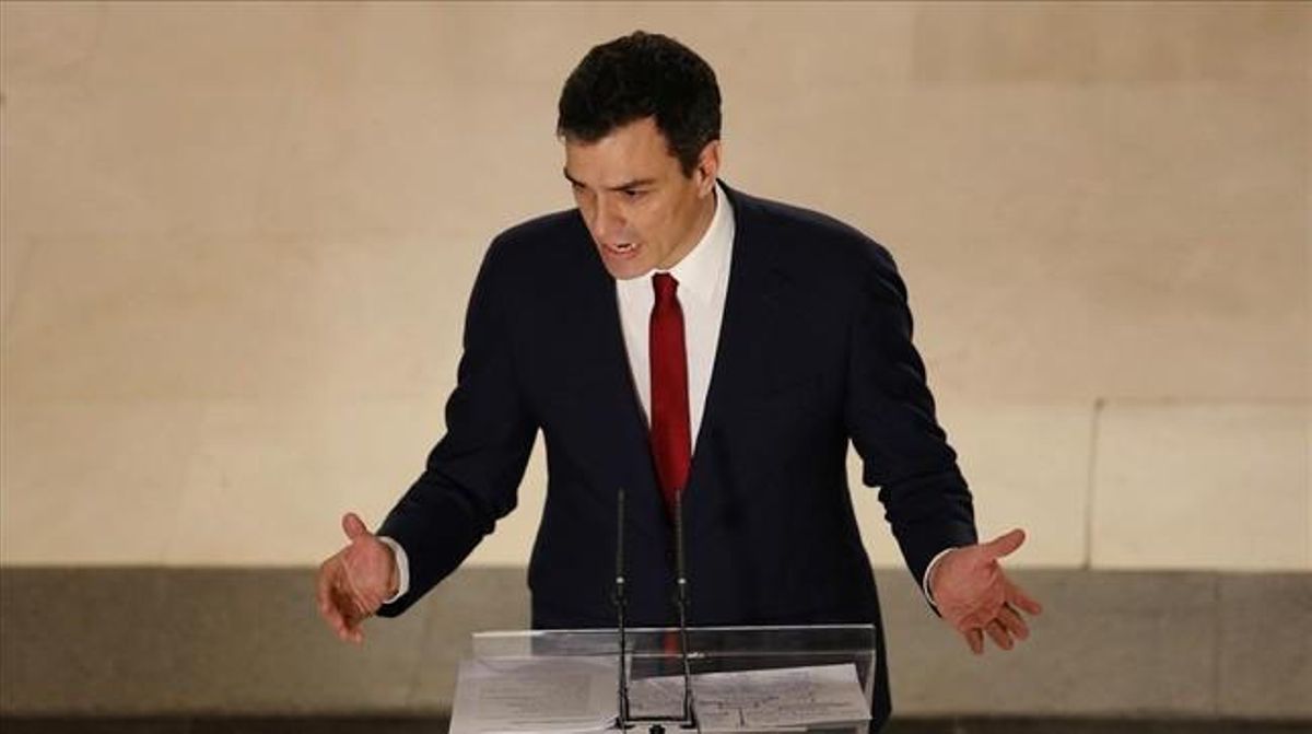Pedro Sánchez, el pasado miércoles en el Congreso, tras la firma de su pacto con Ciudadanos. Pedro Sánchez, el pasado miércoles en el Congreso, tras la firma de su pacto con Ciudadanos.