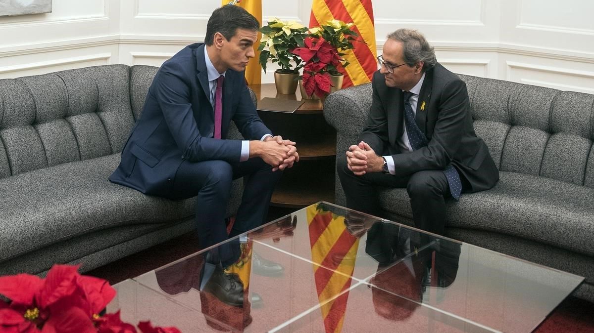 Pedro Sánchez y Quim Torra, durante su encuentro en el Palau de Pedralbes, el pasado 20 de diciembre. Pedro Sánchez y Quim Torra, durante su encuentro en el Palau de Pedralbes, el pasado 20 de diciembre.