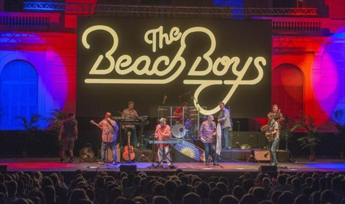 The Beach Boys, el martes, en el Festival Jardins de Pedralbes. The Beach Boys, el martes, en el Festival Jardins de Pedralbes.