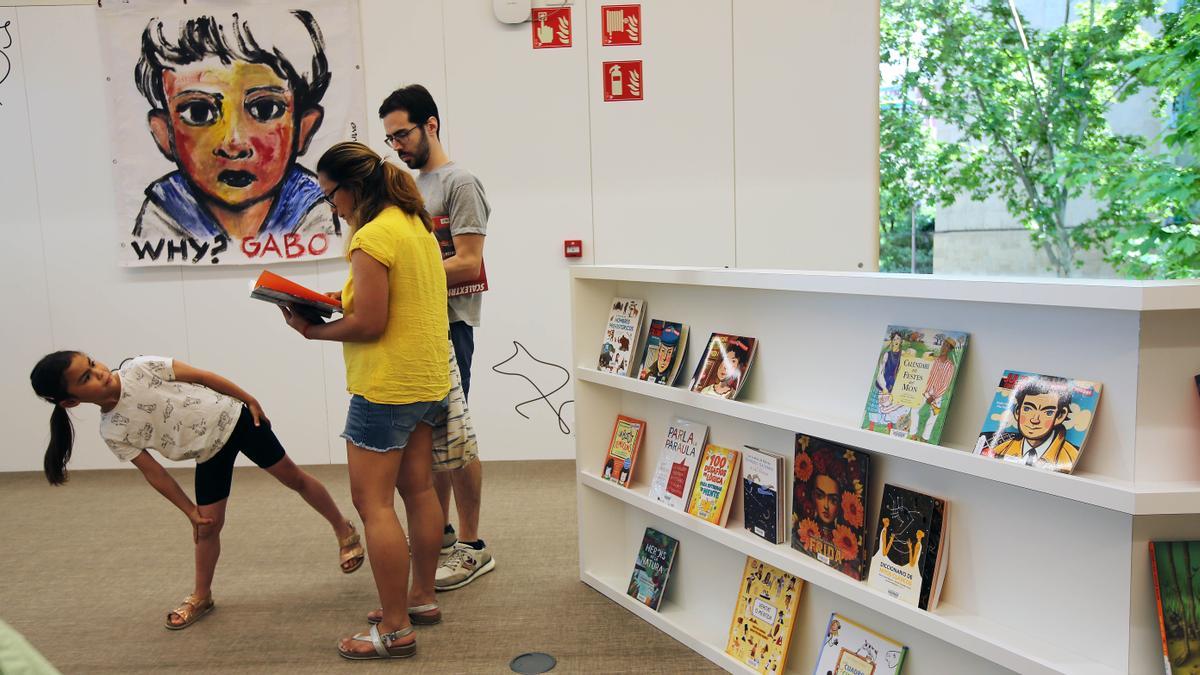 Barcelona inaugura la tercera biblioteca más grande de la ciudad