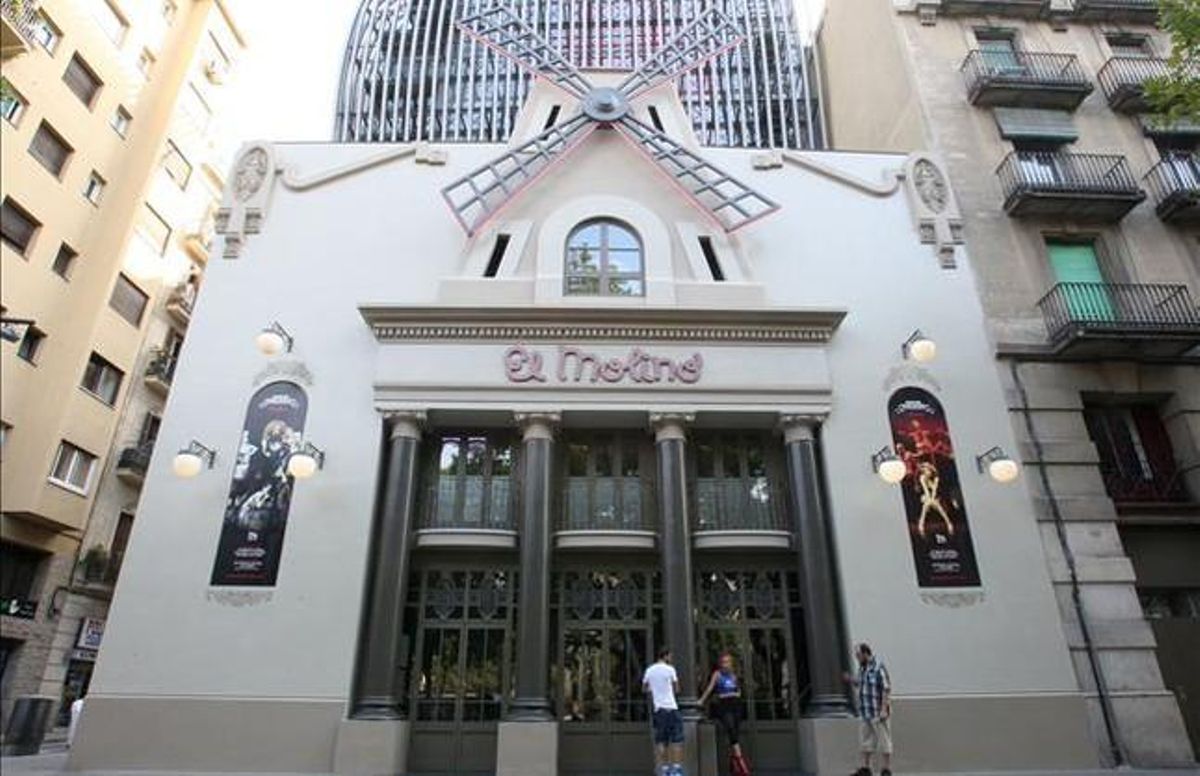 La fachada de El Molino, en la avenida del Paral.lel. La fachada de El Molino, en la avenida del Paral.lel.