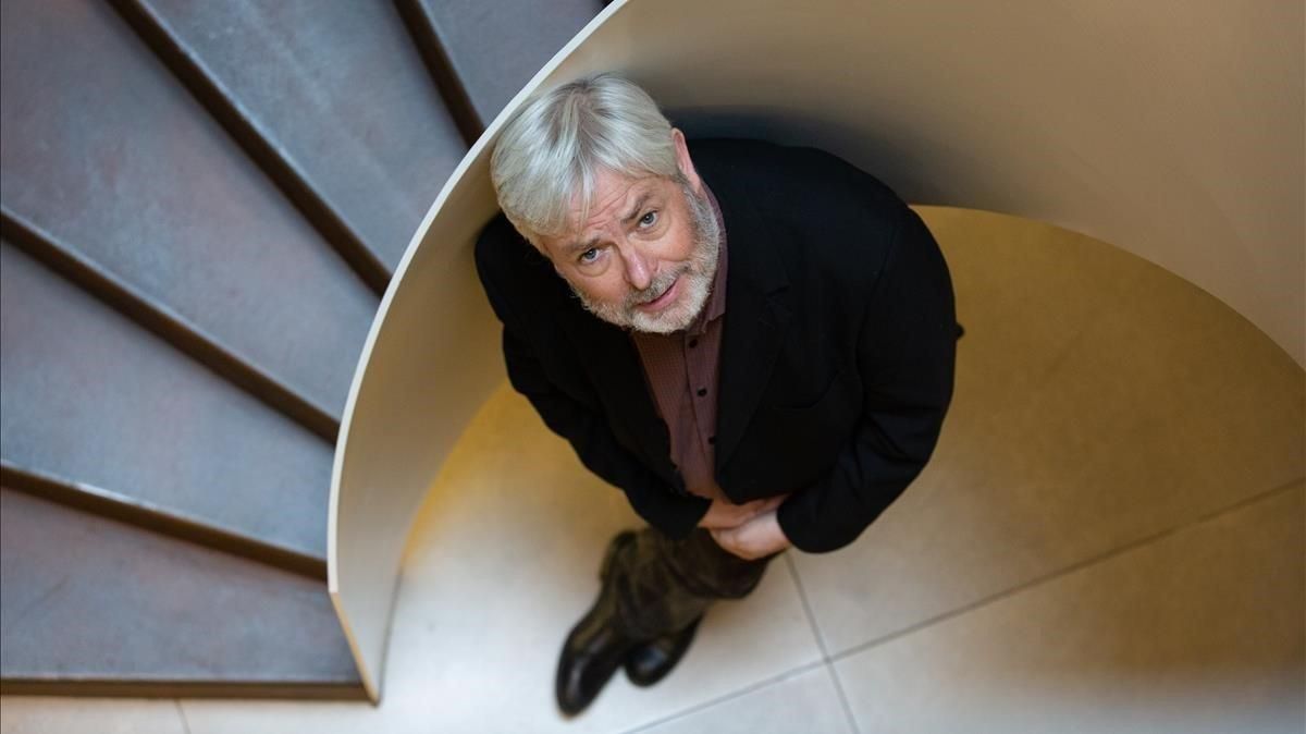 Jonathan Coe, en Barcelona, este martes. Jonathan Coe, en Barcelona, este martes.